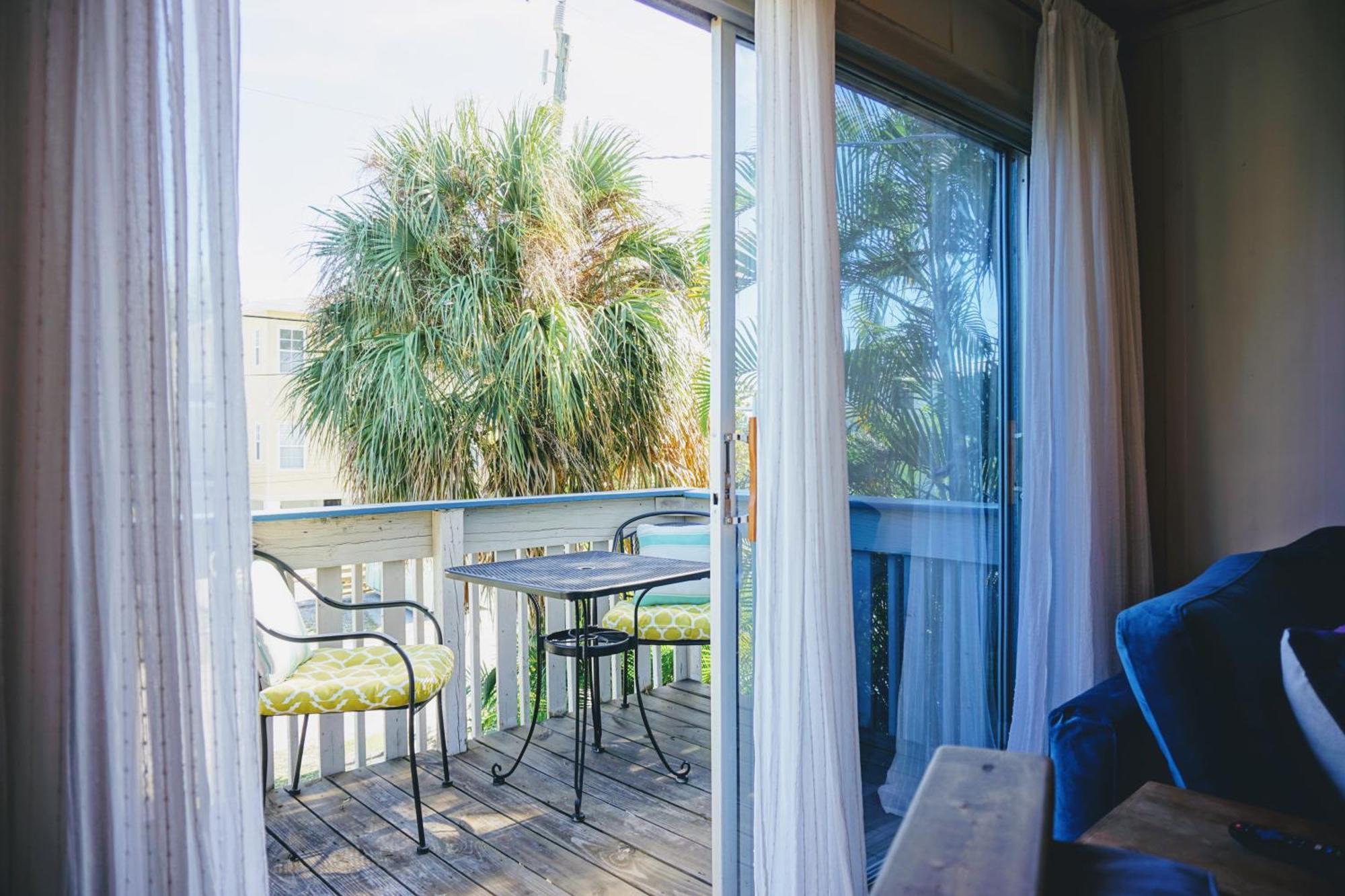 Ami Beach Shack Bradenton Beach Kültér fotó